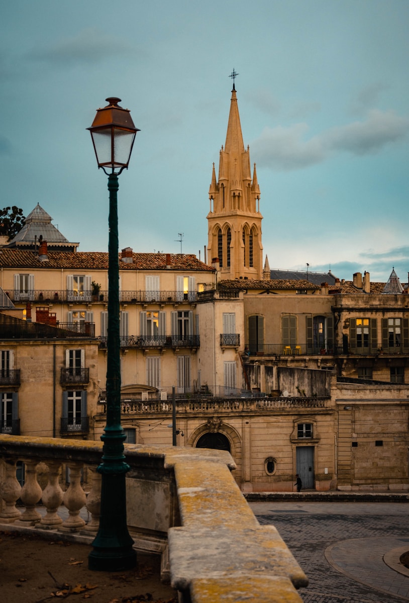 montpellier guide touristique : à la découverte de la surdouée