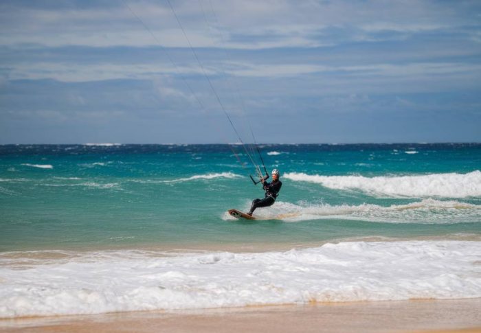 Découvrir le kitesurf au Brésil : jericoacoara, icarai, combuco, moitas